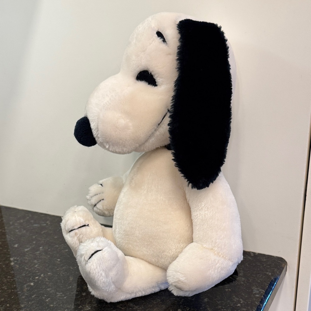 Vintage 1968 SNOOPY Plush Stuffed Toy Dog Peanuts United Feature Syndicate USA - Picture 3 of 9